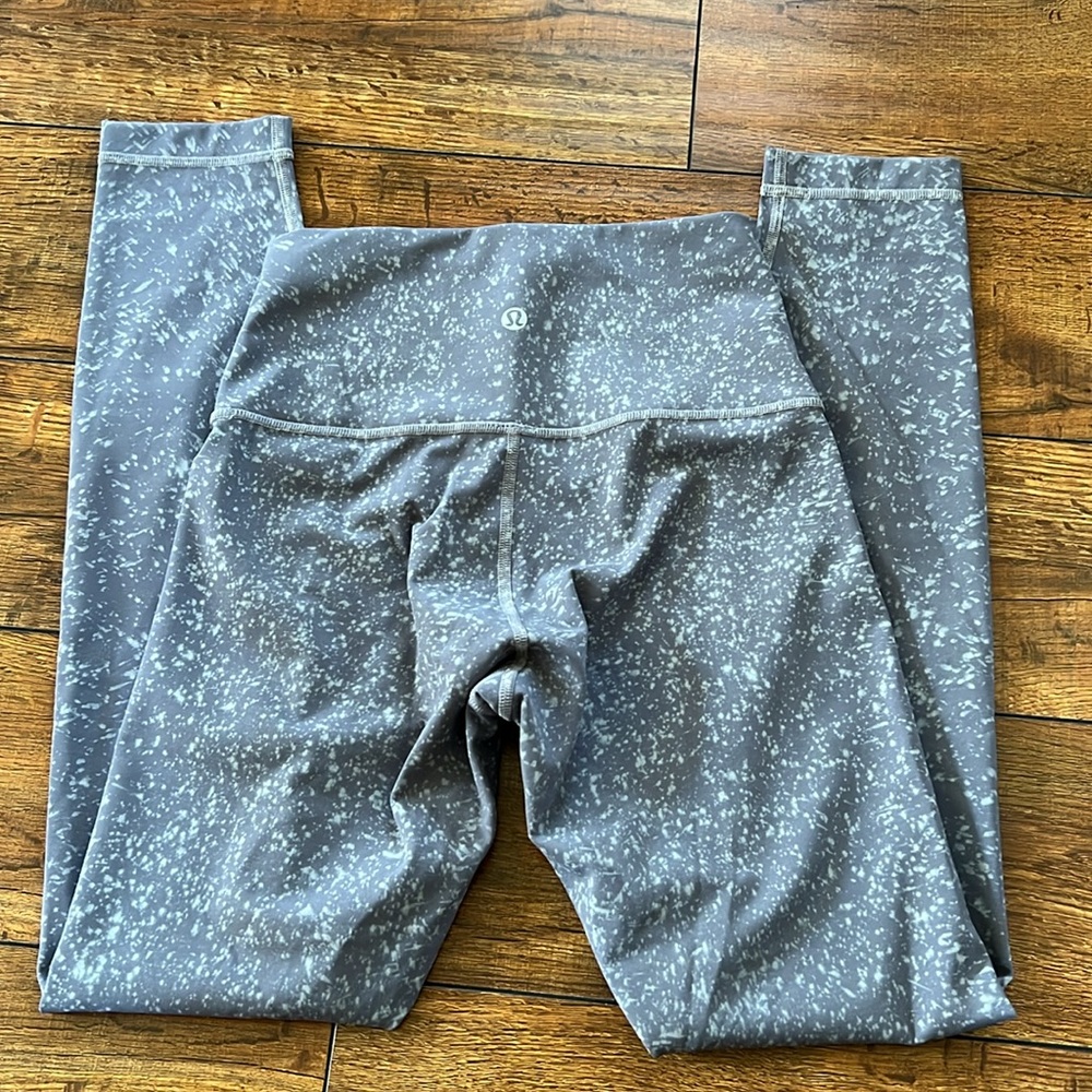 Lululemon Align Leggings - Picture 1 of 5